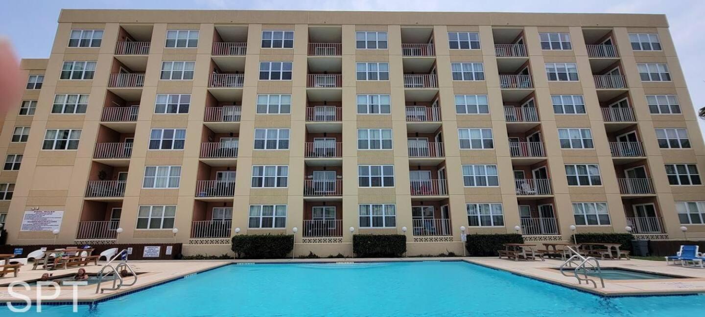 Beach Access Condo With Pool, Hot Tub Area & Bbq - Gulfview I - Unit 213 South Padre Island Exterior photo